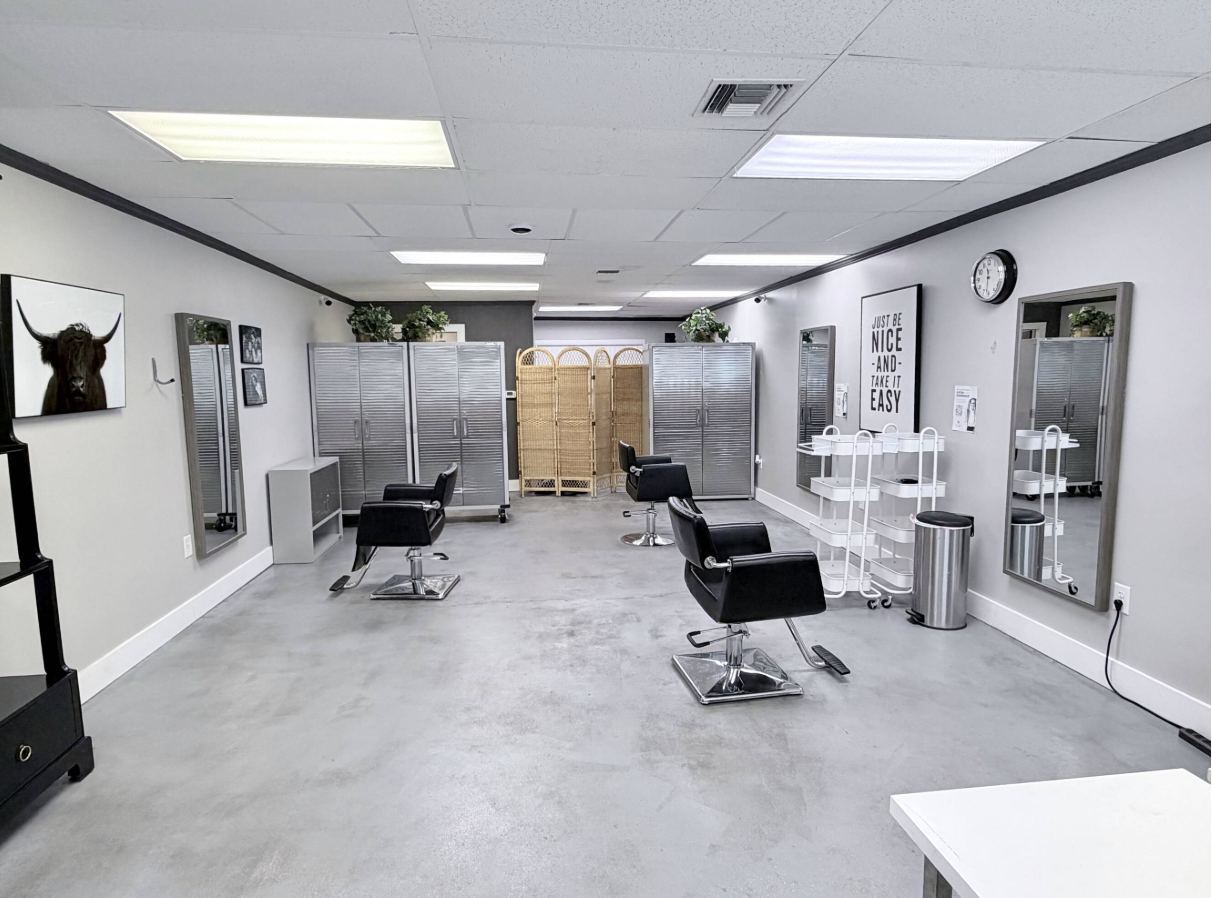 Prime 800 SF Office/Retail Space | I-95 Access | $21/SF Base Rent property image