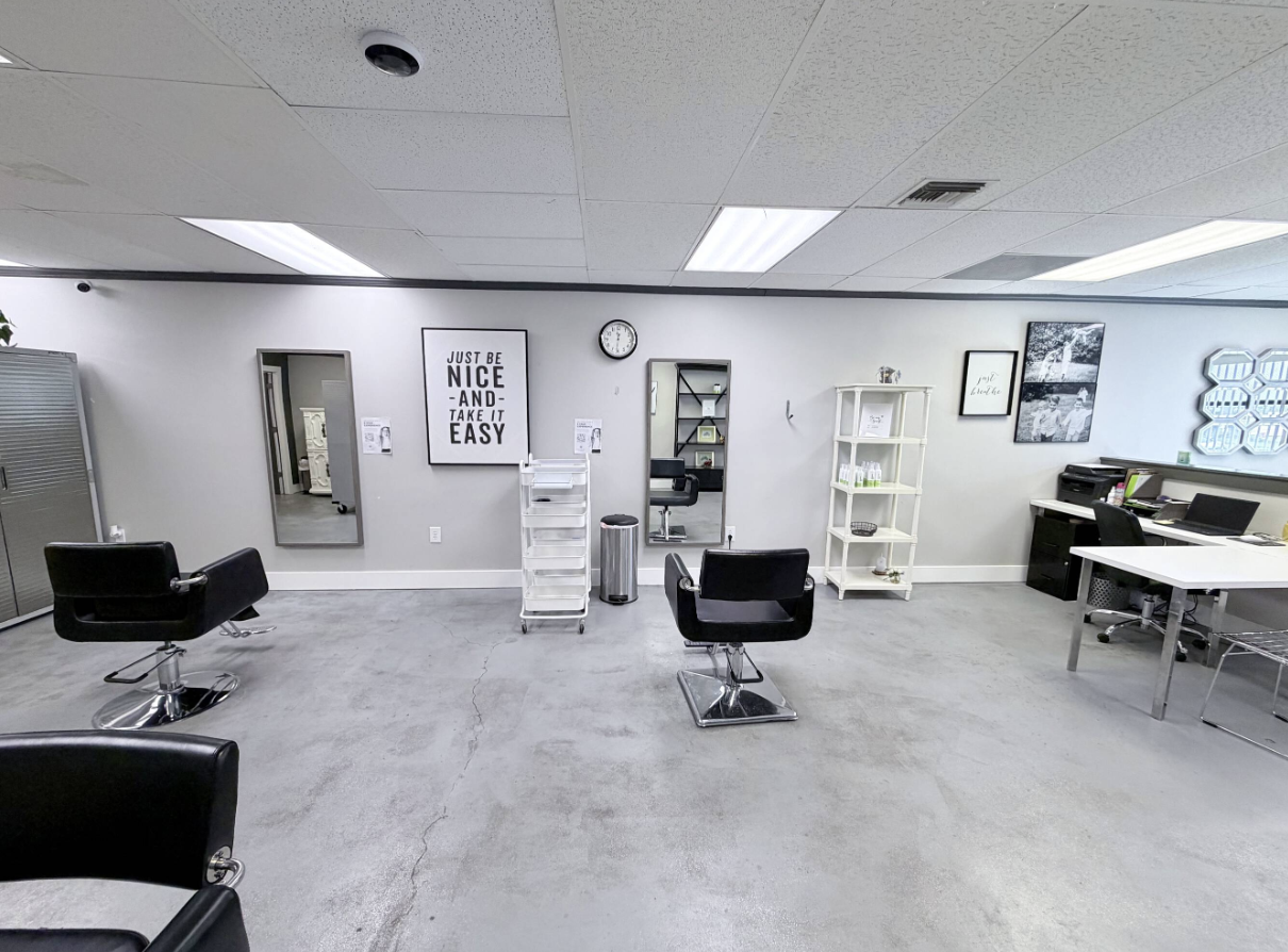 Prime 800 SF Office/Retail Space | I-95 Access | $21/SF Base Rent property image